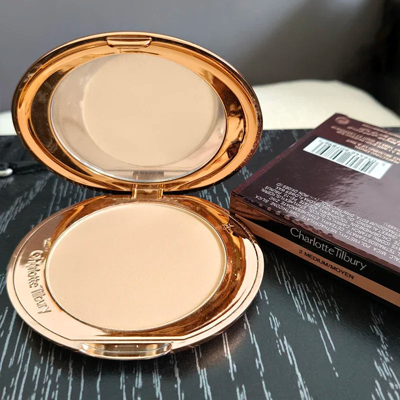 CT Brand Makeup Skin Sheer Glow Tint Moisturizing Foundation Stick Glow Stick Natural Water Light Sensation Cream Texture Makeup