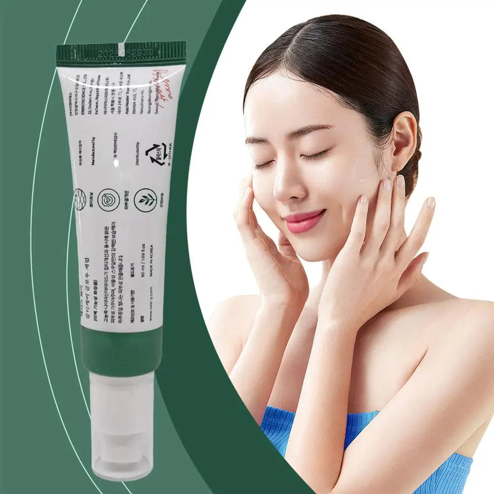 Correcting Glow Serum Deeply Moisturizing Brightening Essence Nourish Skin Brightens Dark Spots &amp; Acne Marks, Deep Hydration